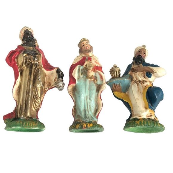 19 PIECE POSSIBLY ANTIQUE HAND PAINTED NATIVITY MADE IN ITALY - Picture 2 of 16